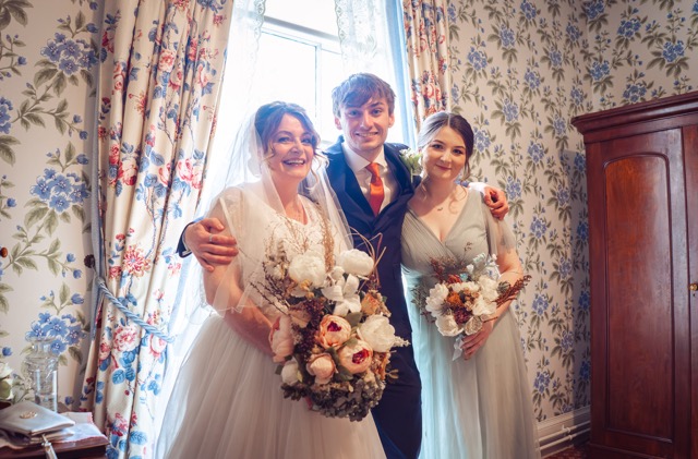 Elizabeth Gaskell's House wedding by Manchester photographer Adam Edwards