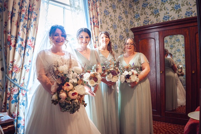 Elizabeth Gaskell's House wedding by Manchester photographer Adam Edwards