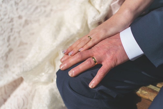 A Peak District wedding by photographer Adam Edwards